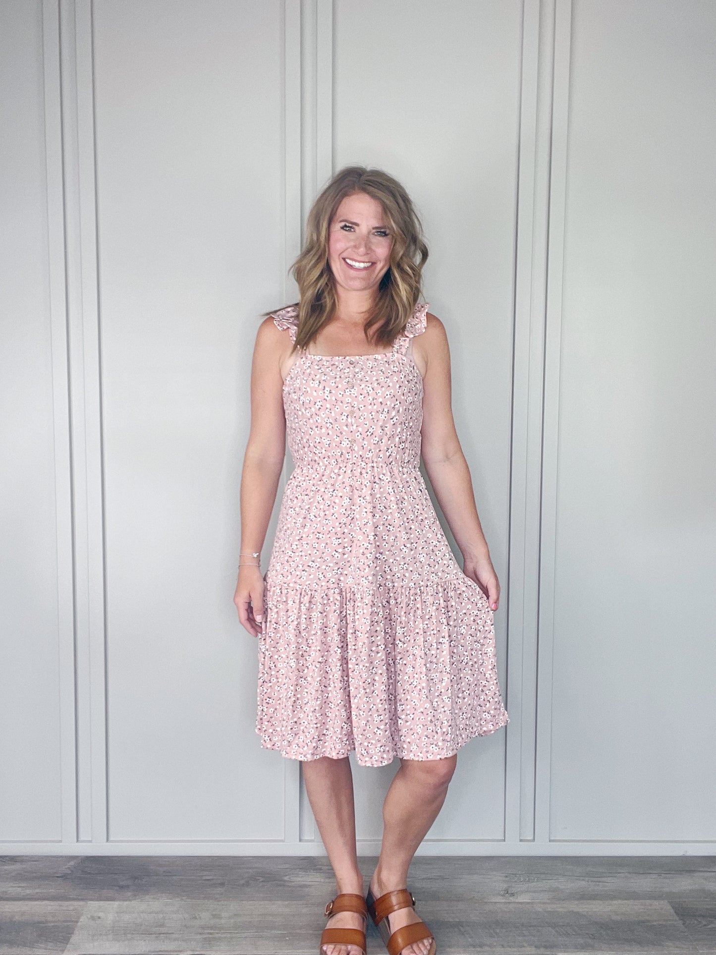 FLORAL CRISS CROSS BACK DRESS