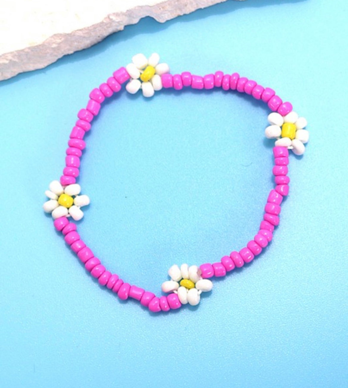 SEED BEAD FLORAL BRACELET
