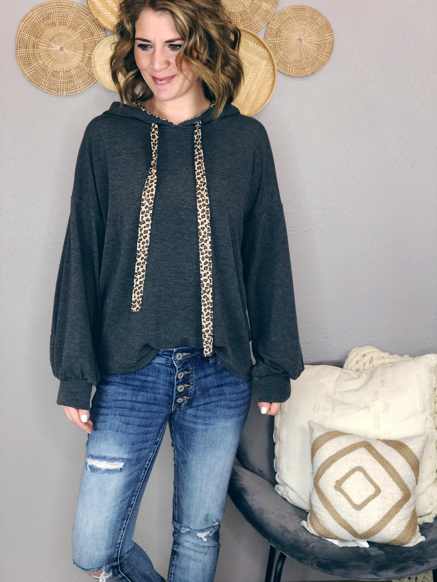 HOODIE W/ LEOPARD DRAWSTRING