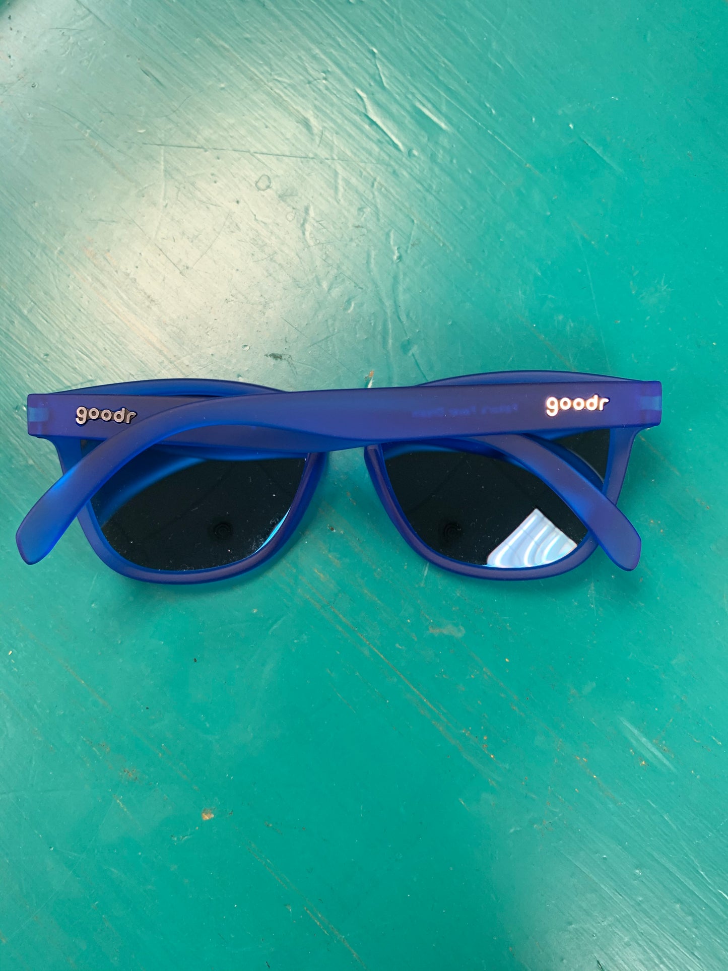 ROYAL BLUE SUNGLASSES