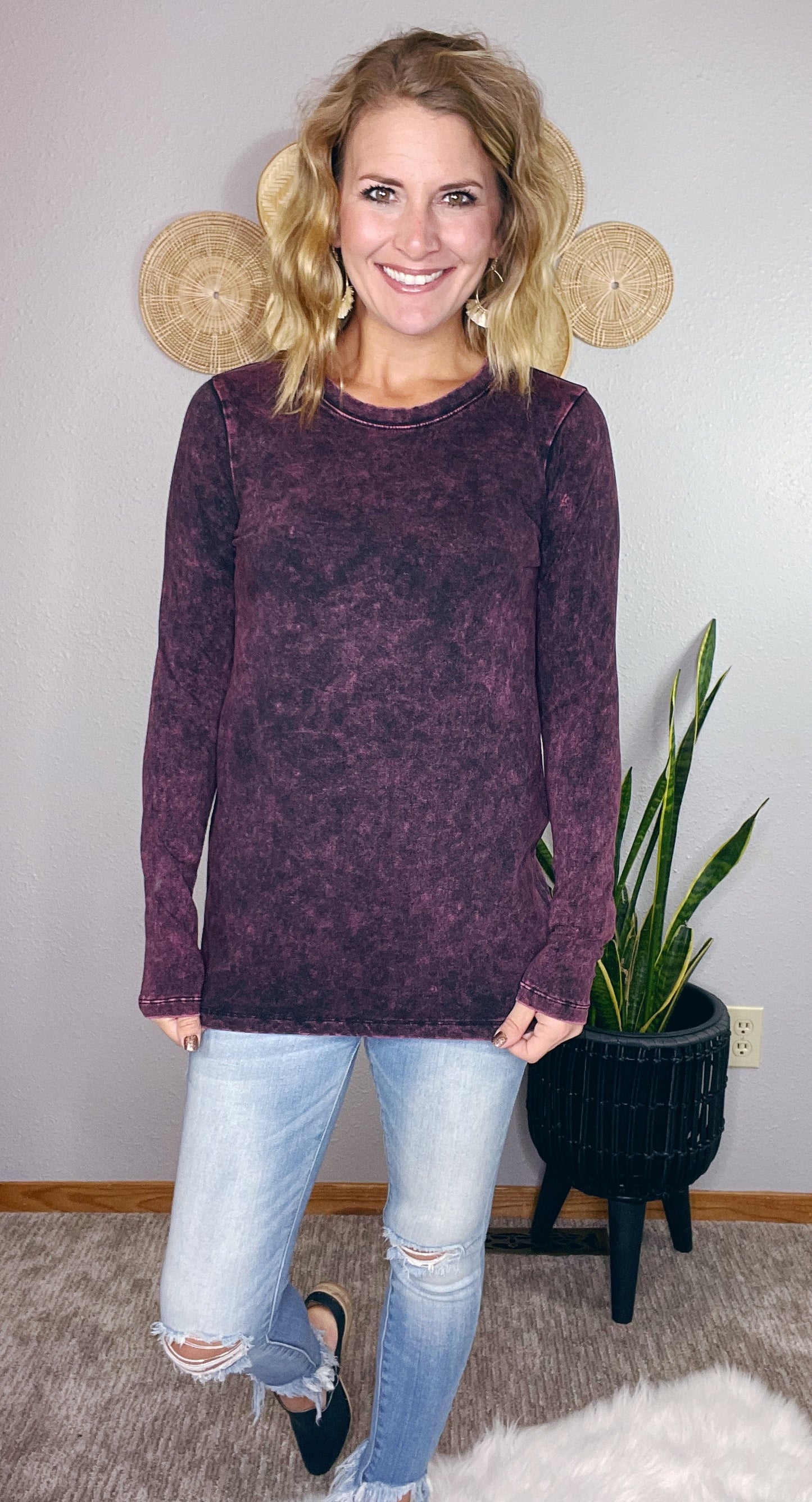 MINERAL WASH LONG SLEEVE TEE