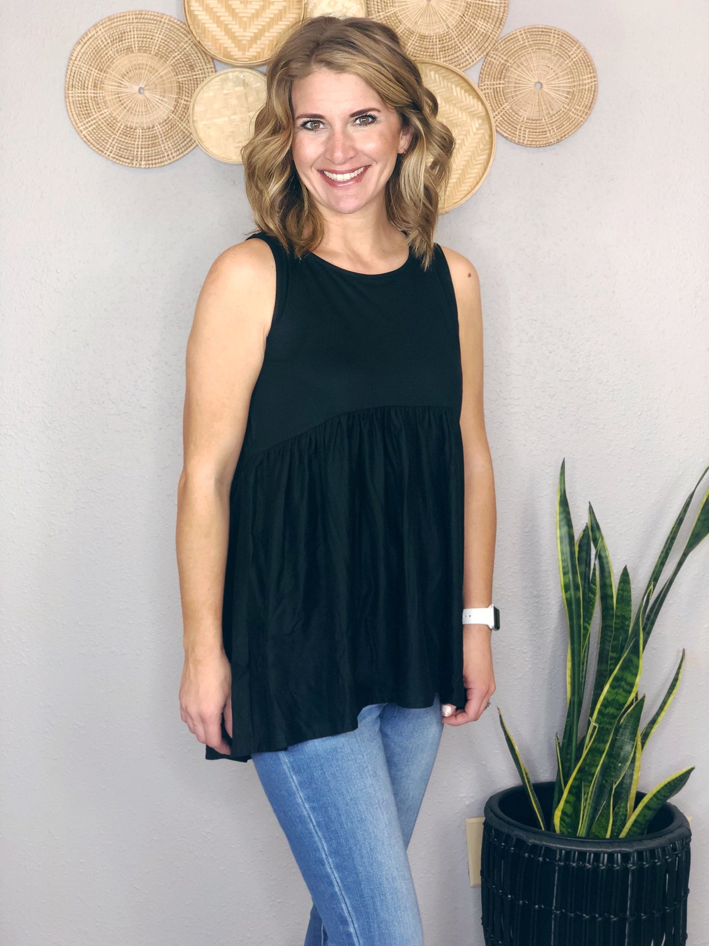 EMPIRE WAIST SLEEVELESS TOP