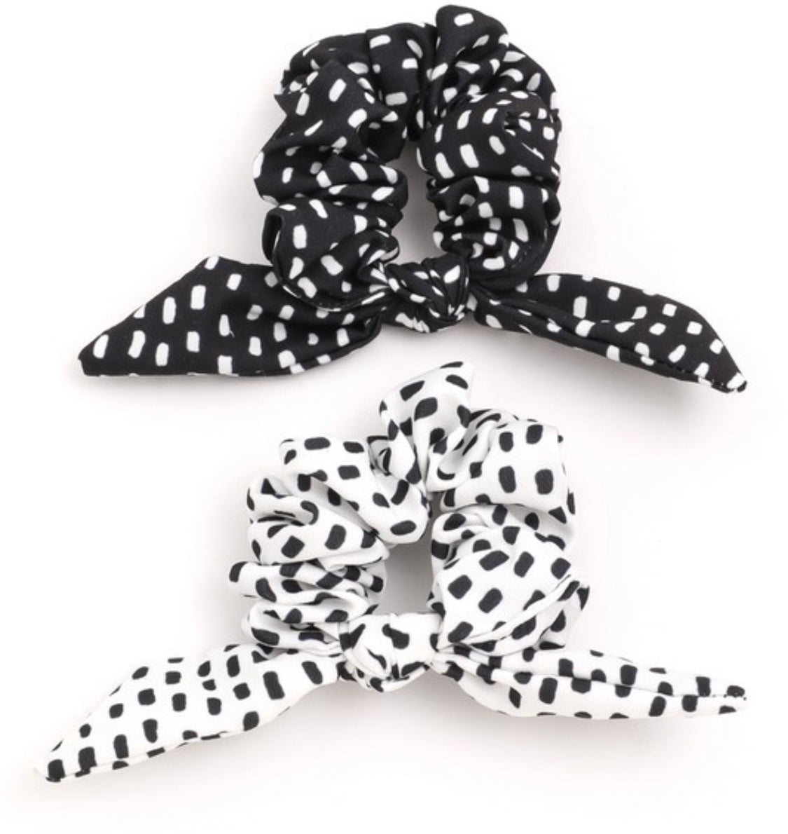 DOTTED BOW SCRUNCHY