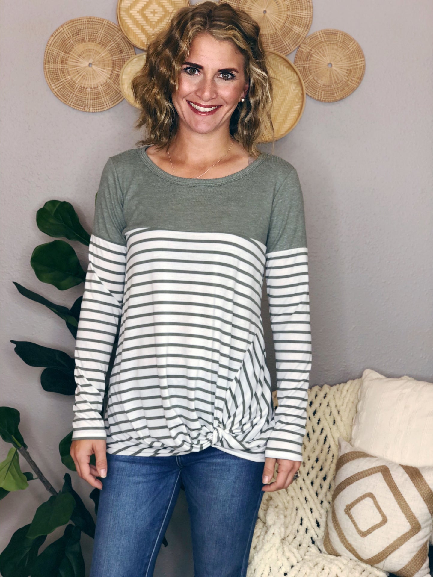 STRIPE TWIST FRONT LONG SLEEVE