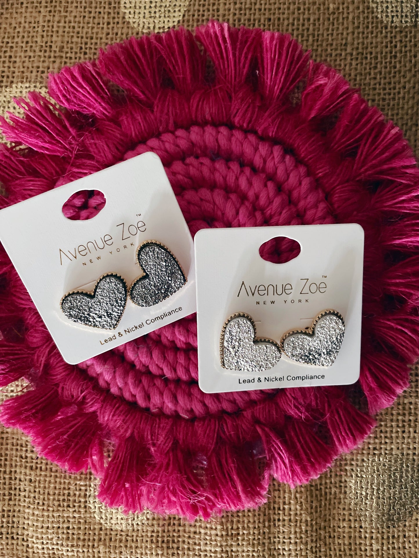 DRUZZY HEART POST EARRING