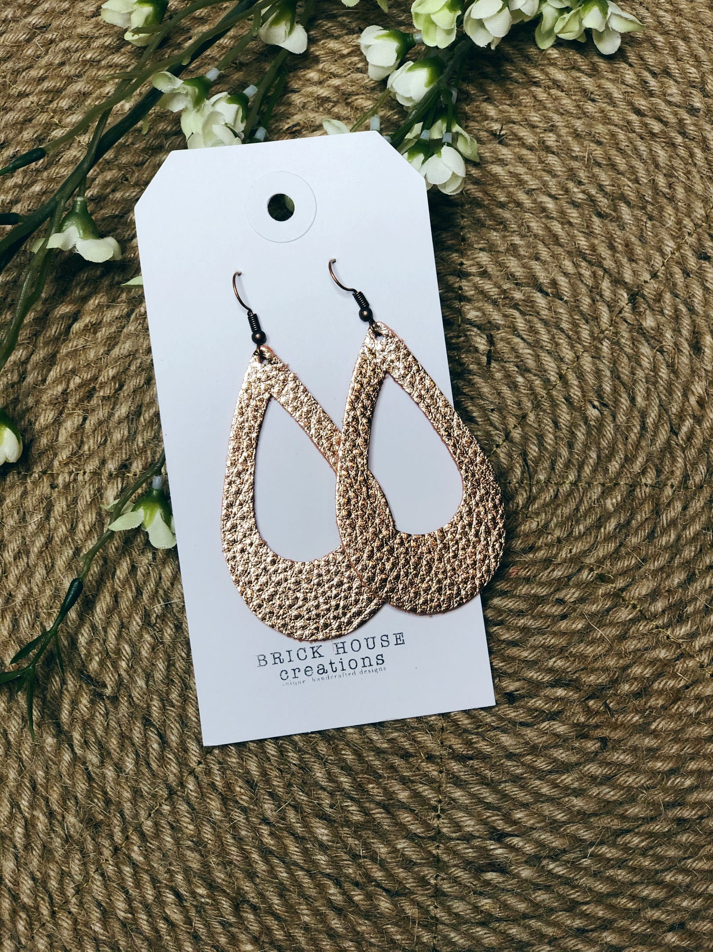 ROSE GOLD HOOP LEATHER EARRING