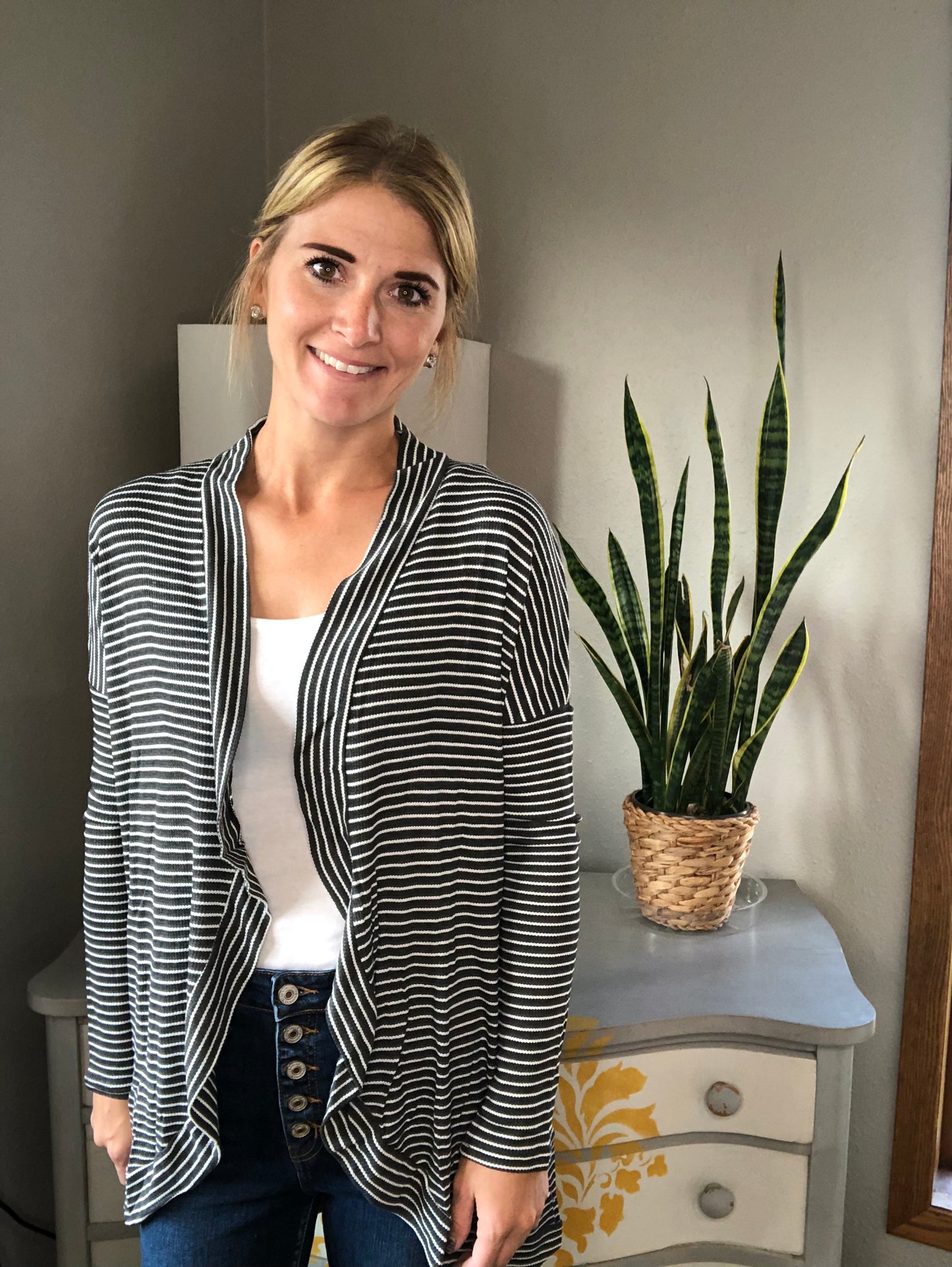 STRIPED CARDIGAN