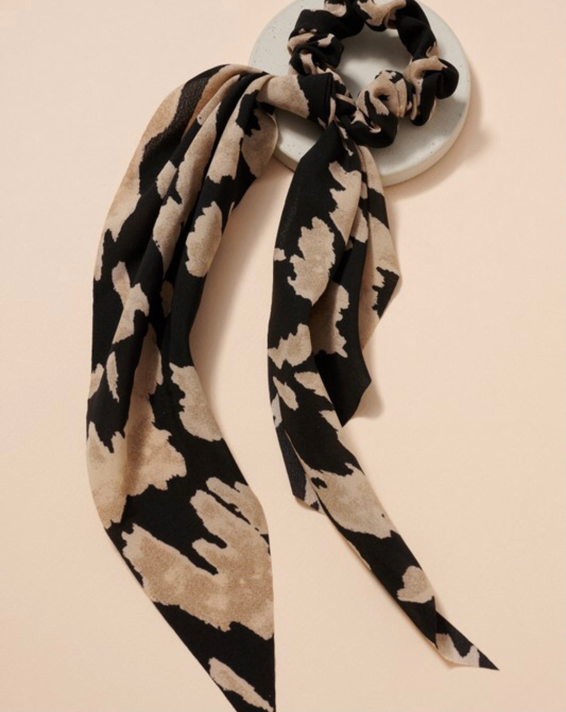 PONY SCRUNCHIE W/ SCARF
