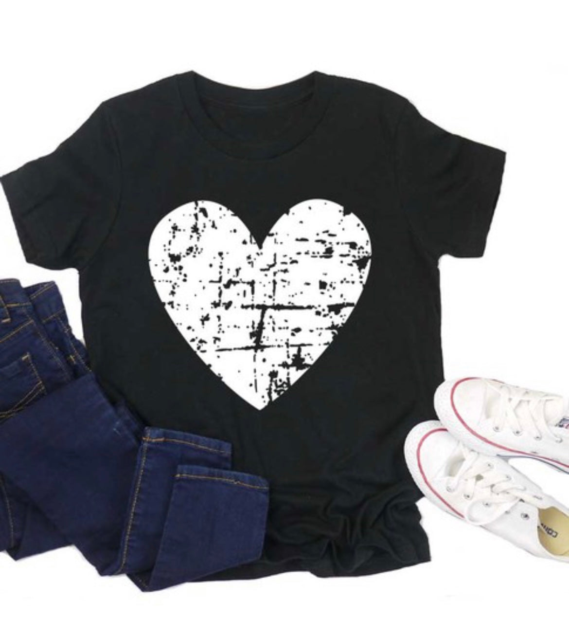 DISTRESSED HEART KIDS GRAPHIC