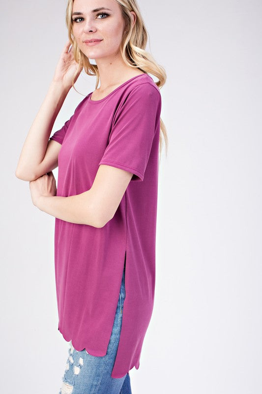 SCALLOPED TRIM TEE