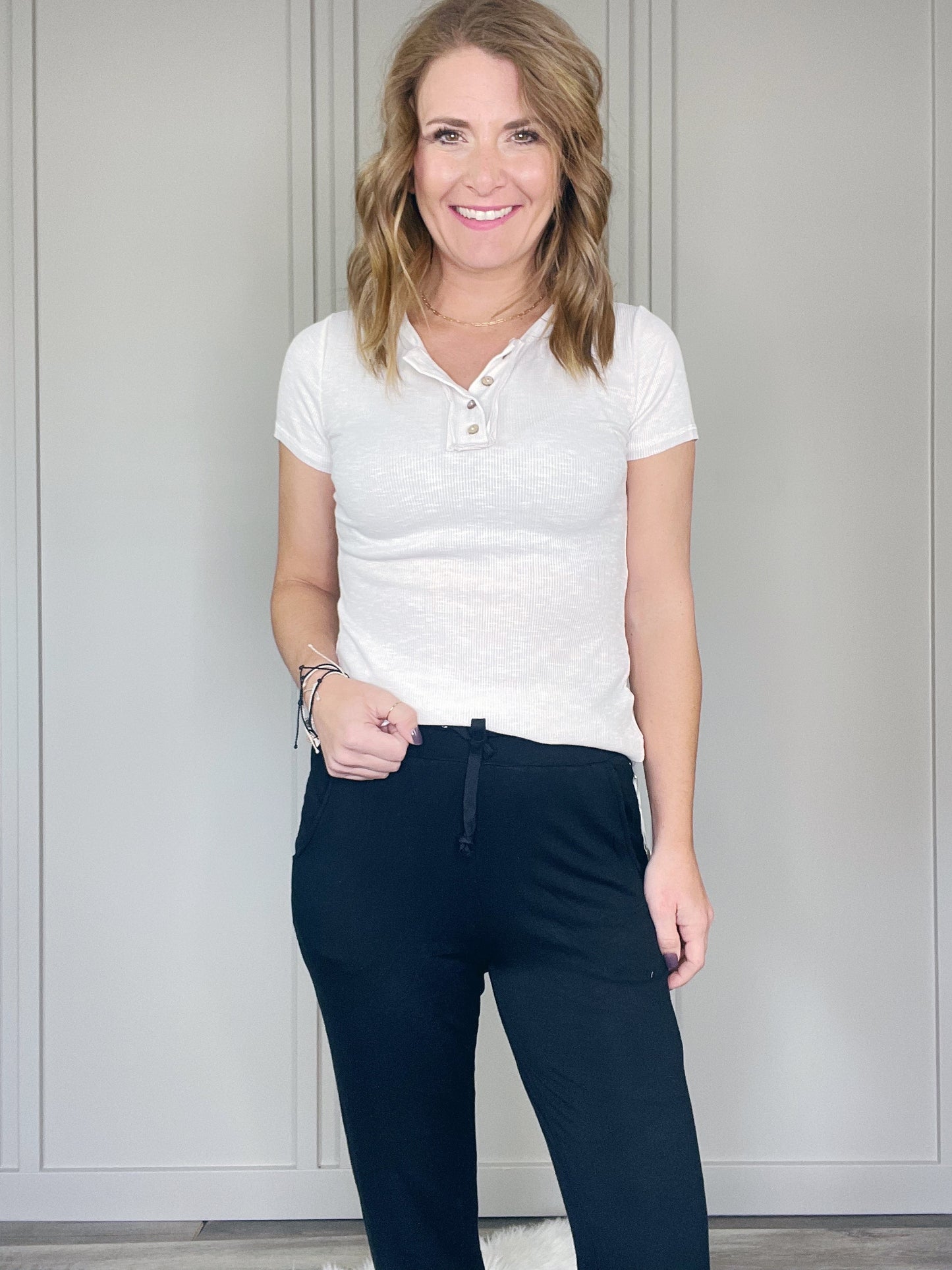 SIMPLE BUTTON SOLID TOP