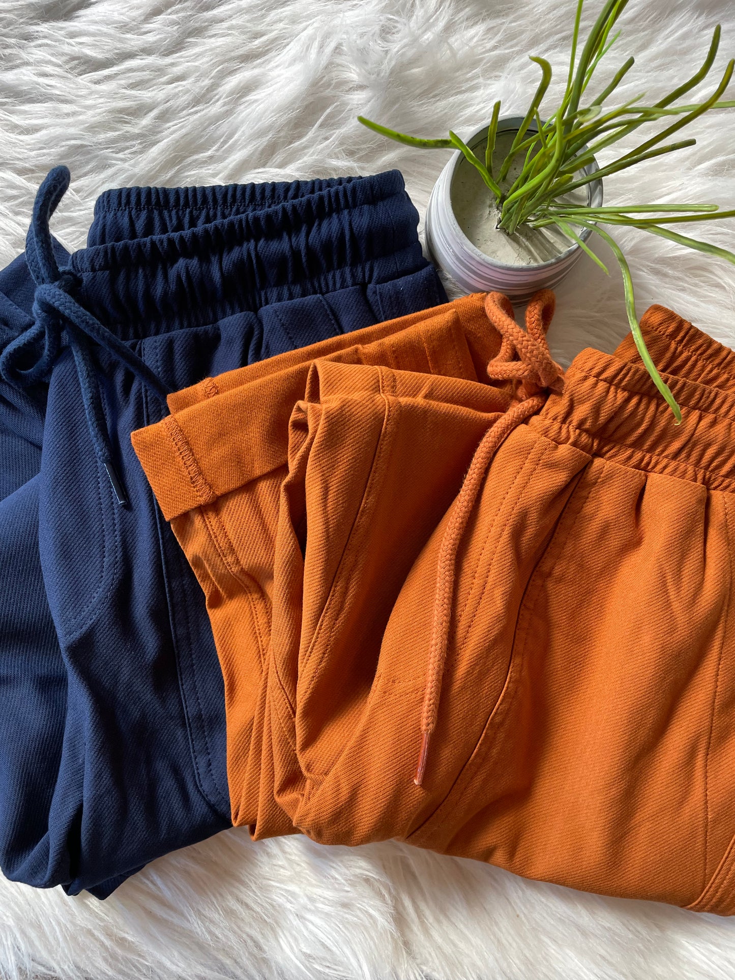 COTTON DRAWSTRING ROLLED HEM PANT
