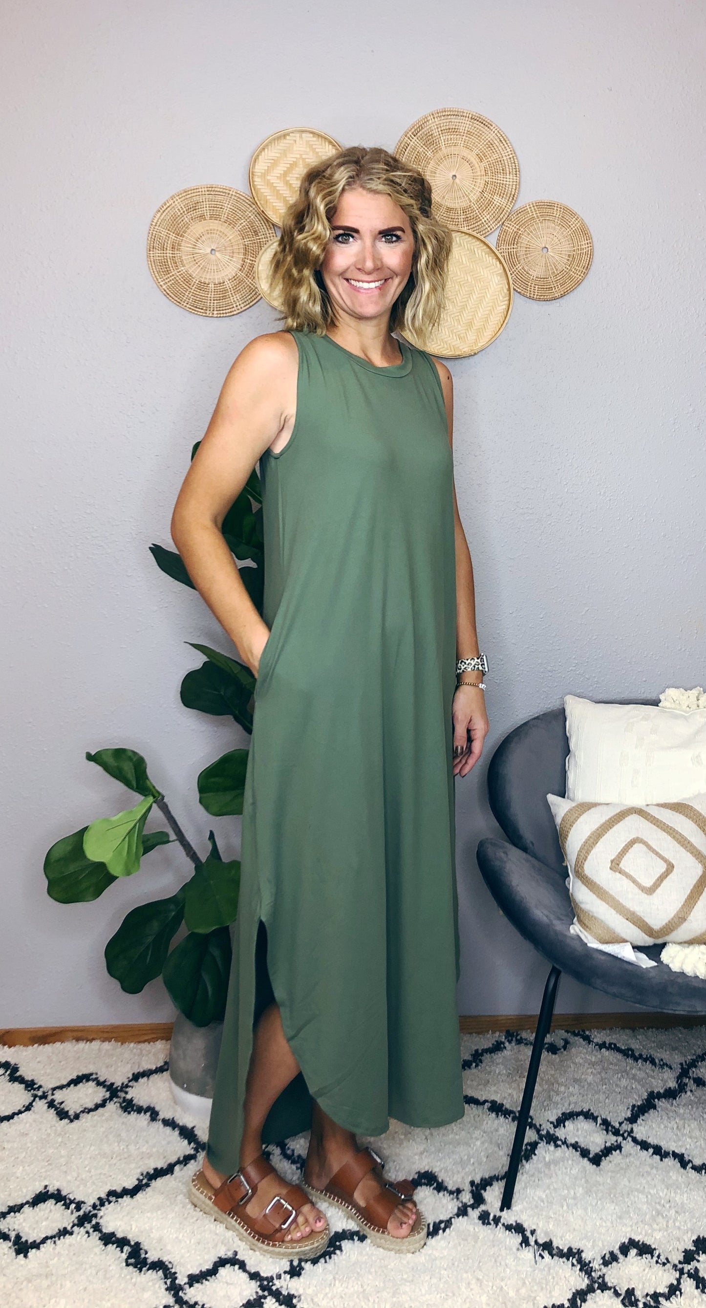 SIDE SLIT DRESS
