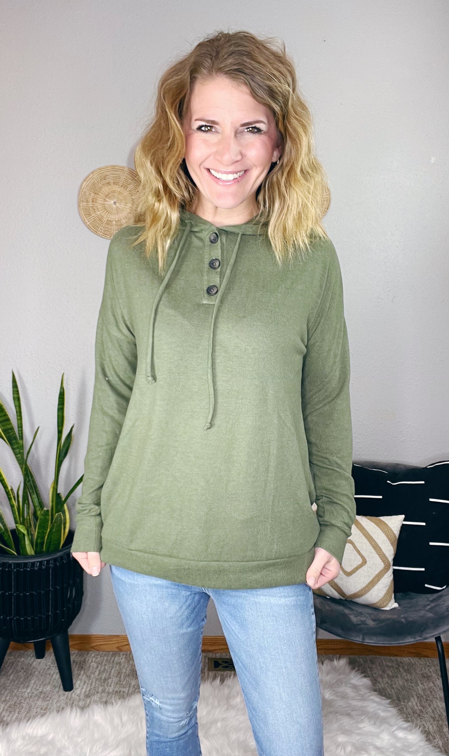 OLIVE BUTTON TOP HOODIE