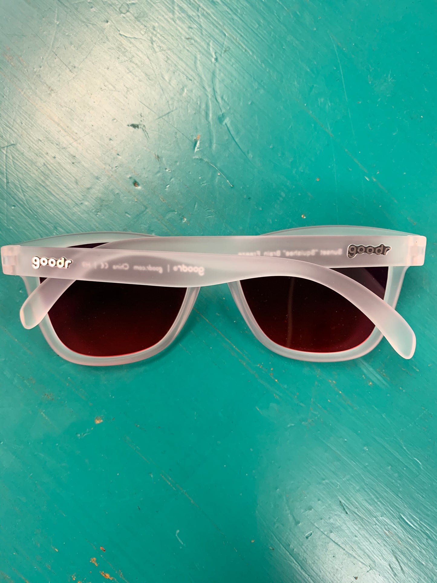 CLEAR FRAME W/ PINK LENSE SUNGLASSES
