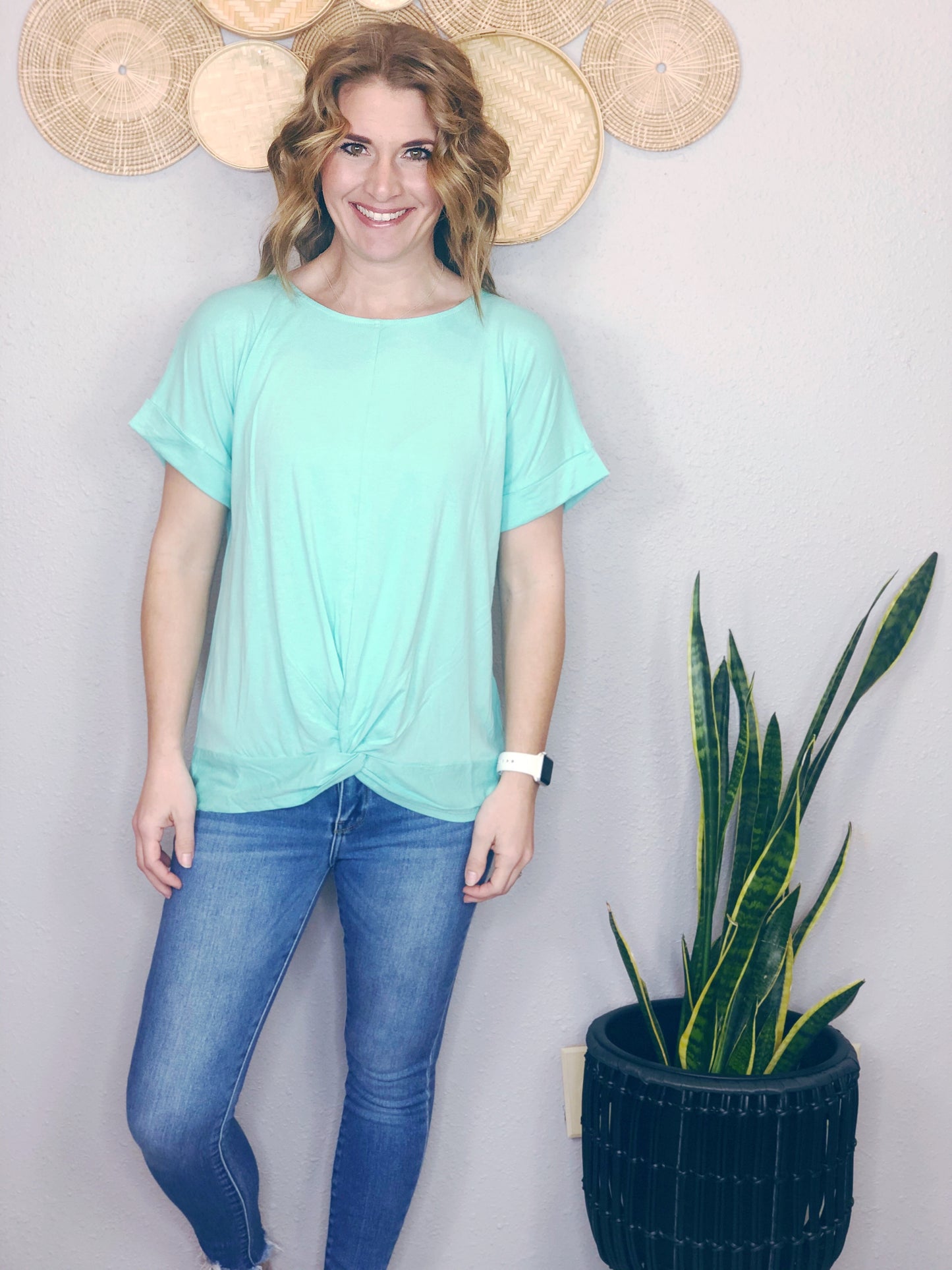 CREPE KNOT FRONT TOP