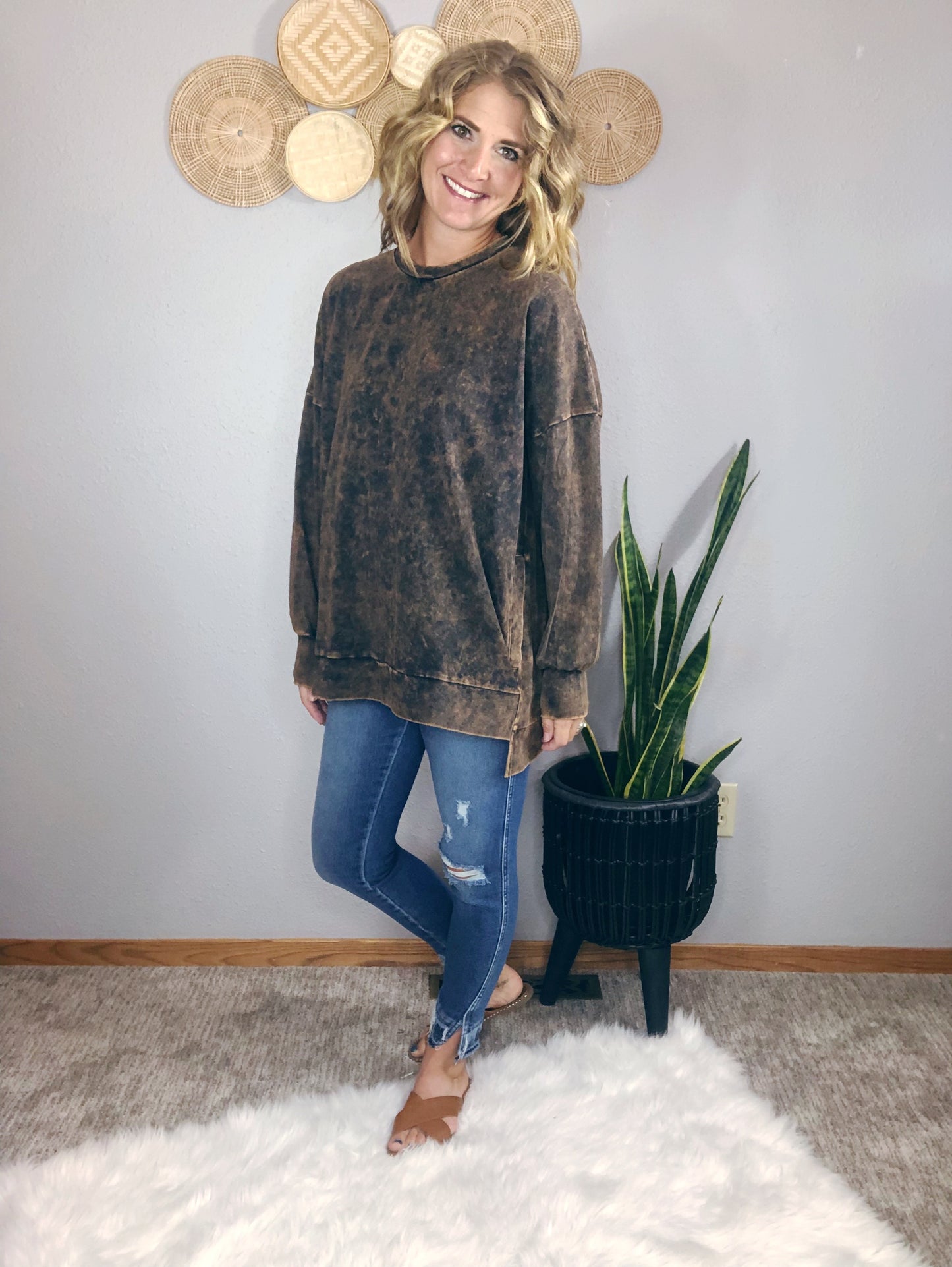 MINERAL WASH LONG SLEEVE