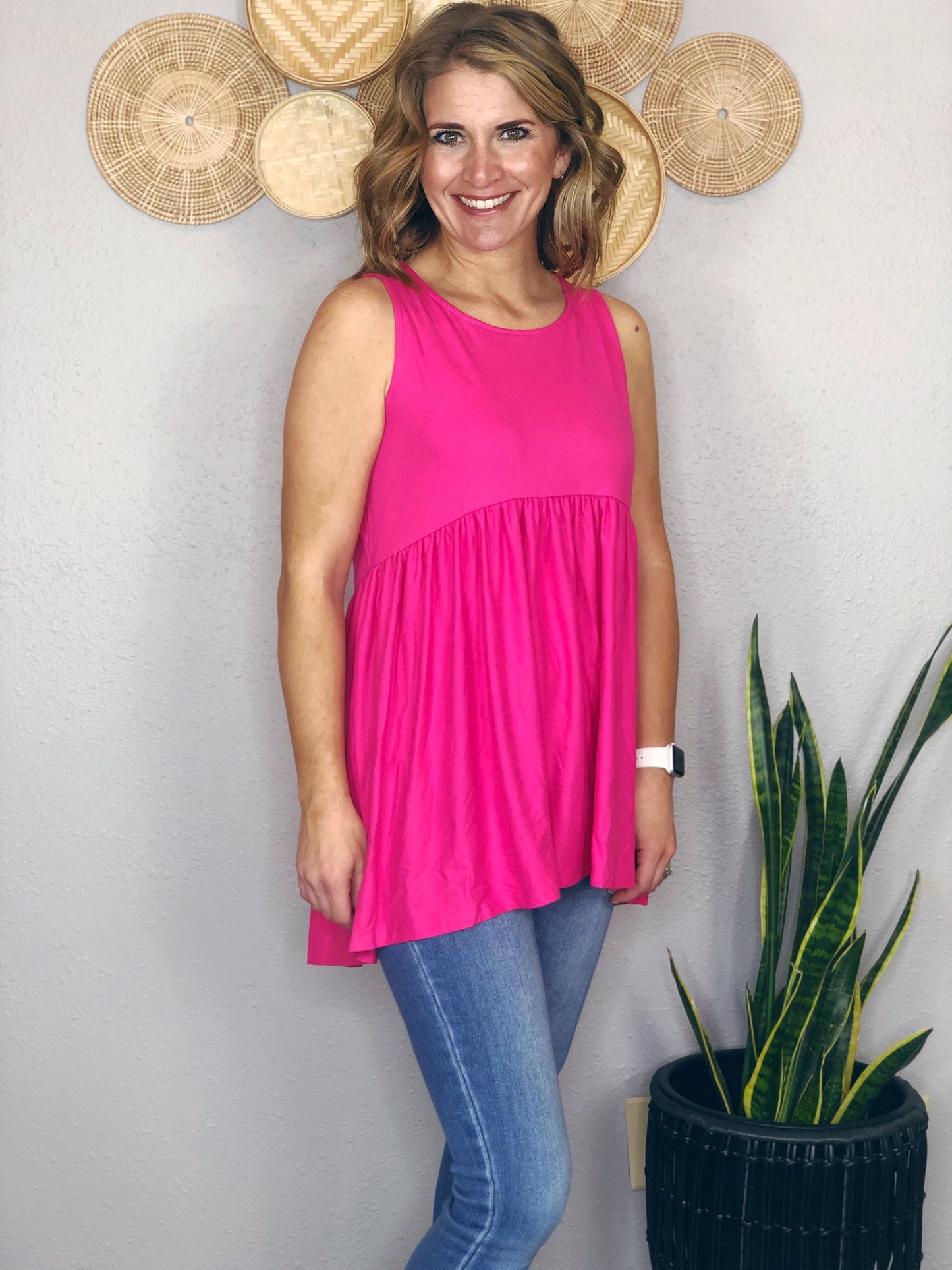 EMPIRE WAIST SLEEVELESS TOP