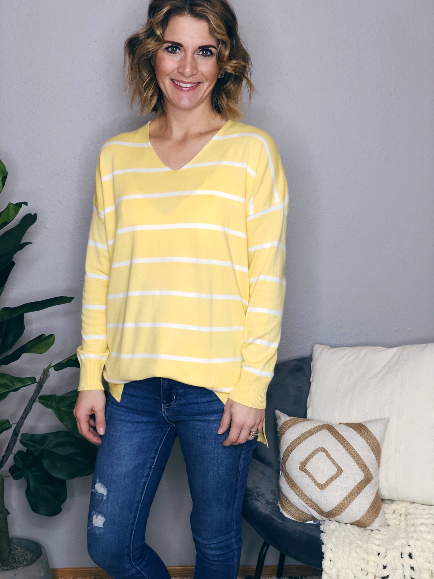 STRIPED SWEATER