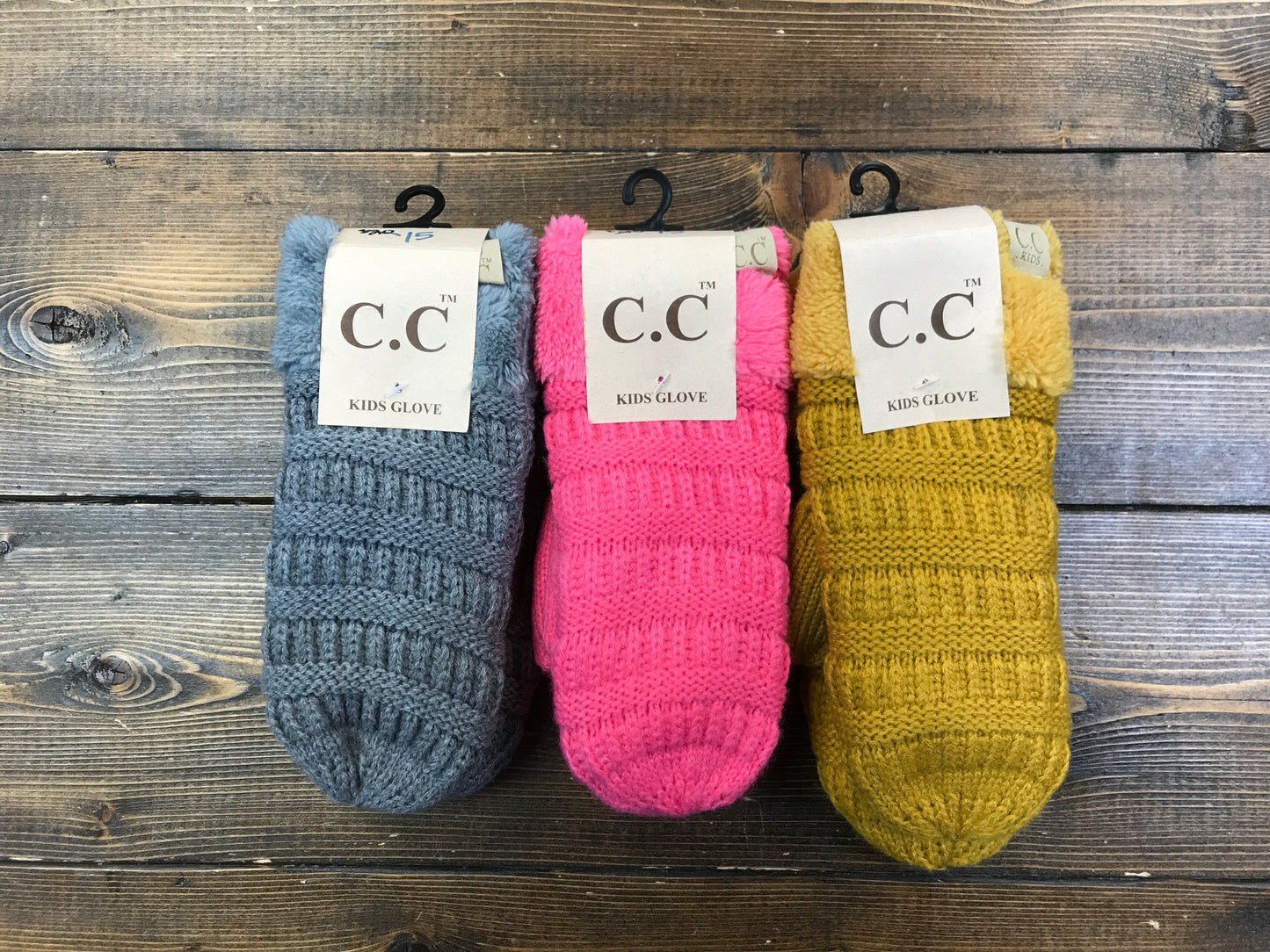 C.C. KIDS KNITTED MITTEN