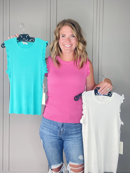 SLEEVELESS SUMMER SWEATER
