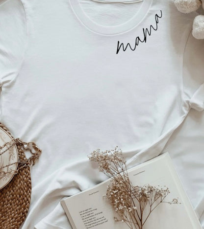 MAMA COLLAR GRAPHIC TEE