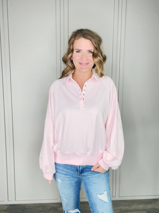 BUTTON DOWN COLLAR SWEATER
