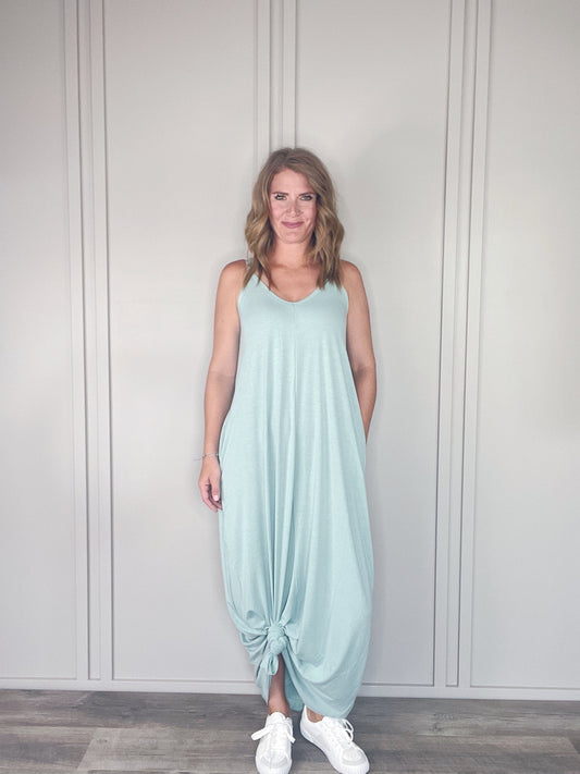 ADJUSTABLE SPAGHETTI STRAP MAXI DRESS