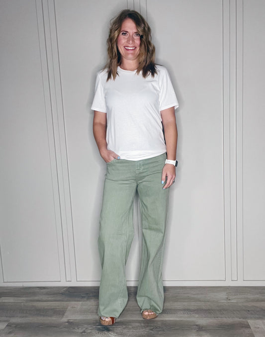 HIGH RISE WIDE LEG GREEN PANT