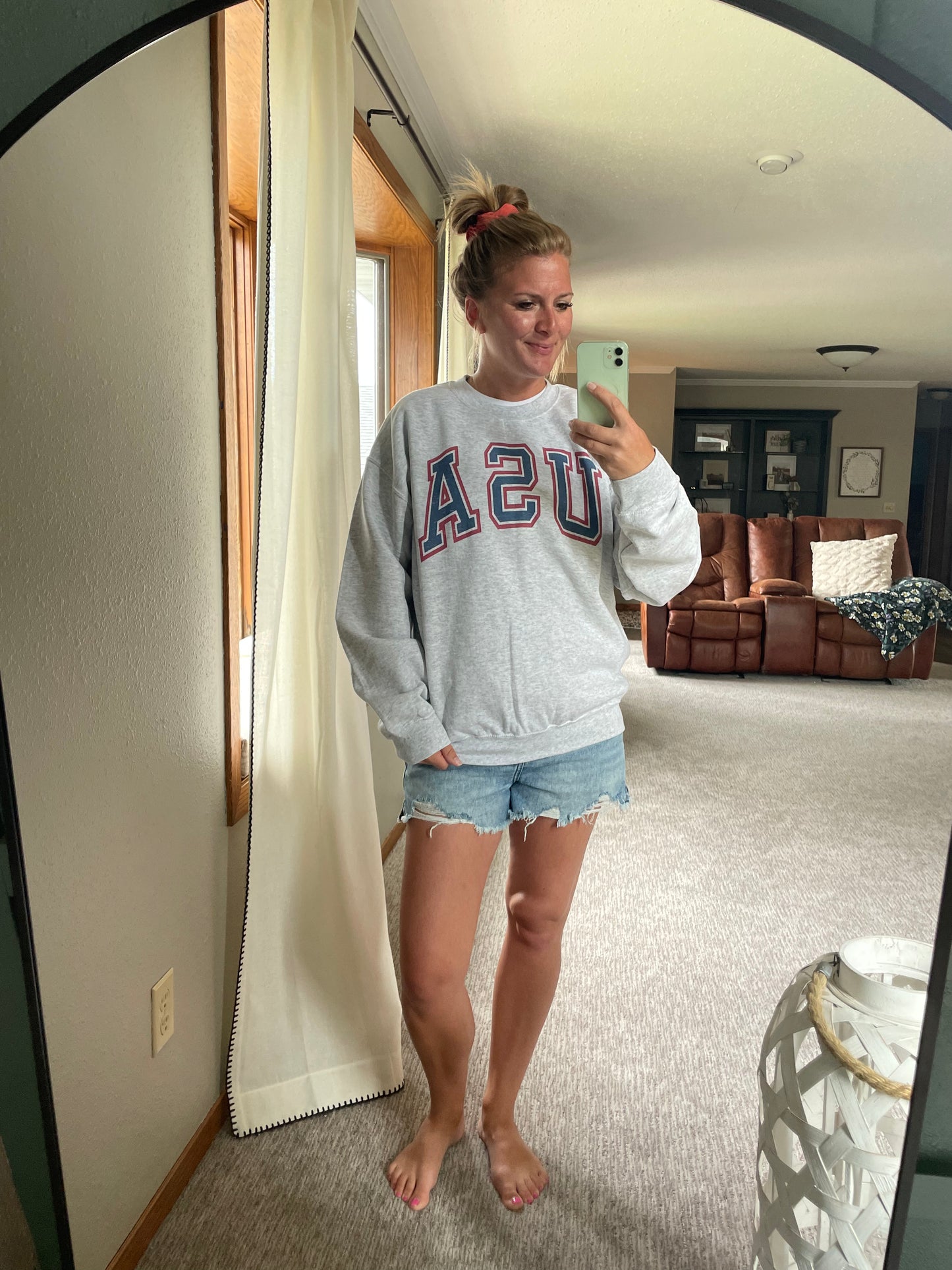 USA VINTAGE GRAPHIC ASH GREY SWEATER