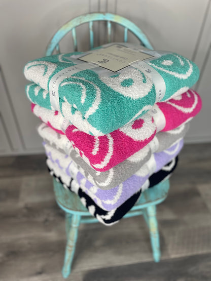 SMILEY FACE PATTERN BLANKET
