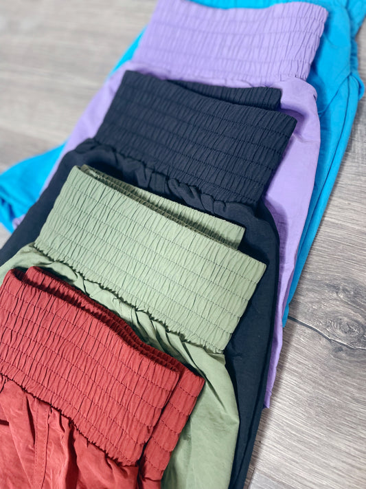 WINDBREAKER SMOCKED WAISTBAND RUNNING SHORTS