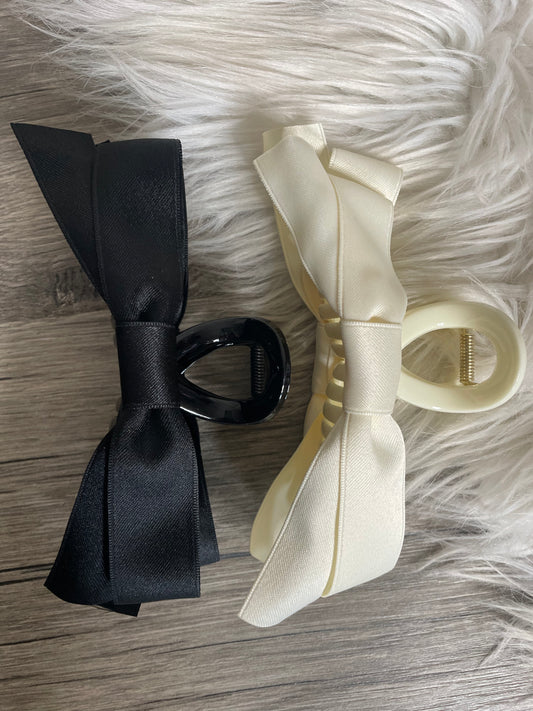 SILKY BOW CLIP
