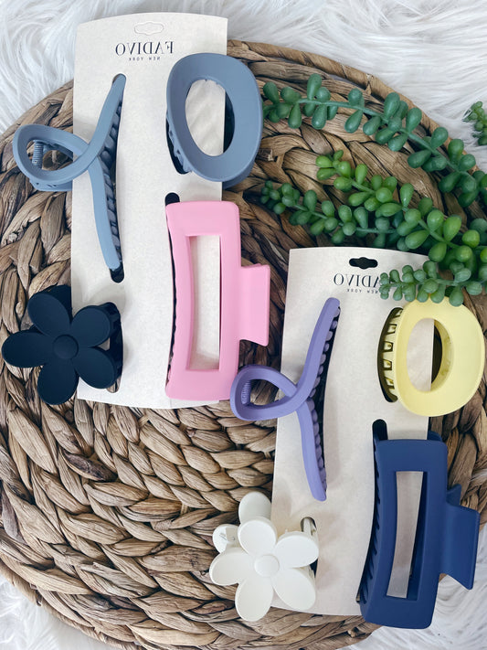 4 PIECE HAIR CLIP SET