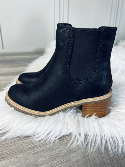 CAULDRON BLACK BOOTIE