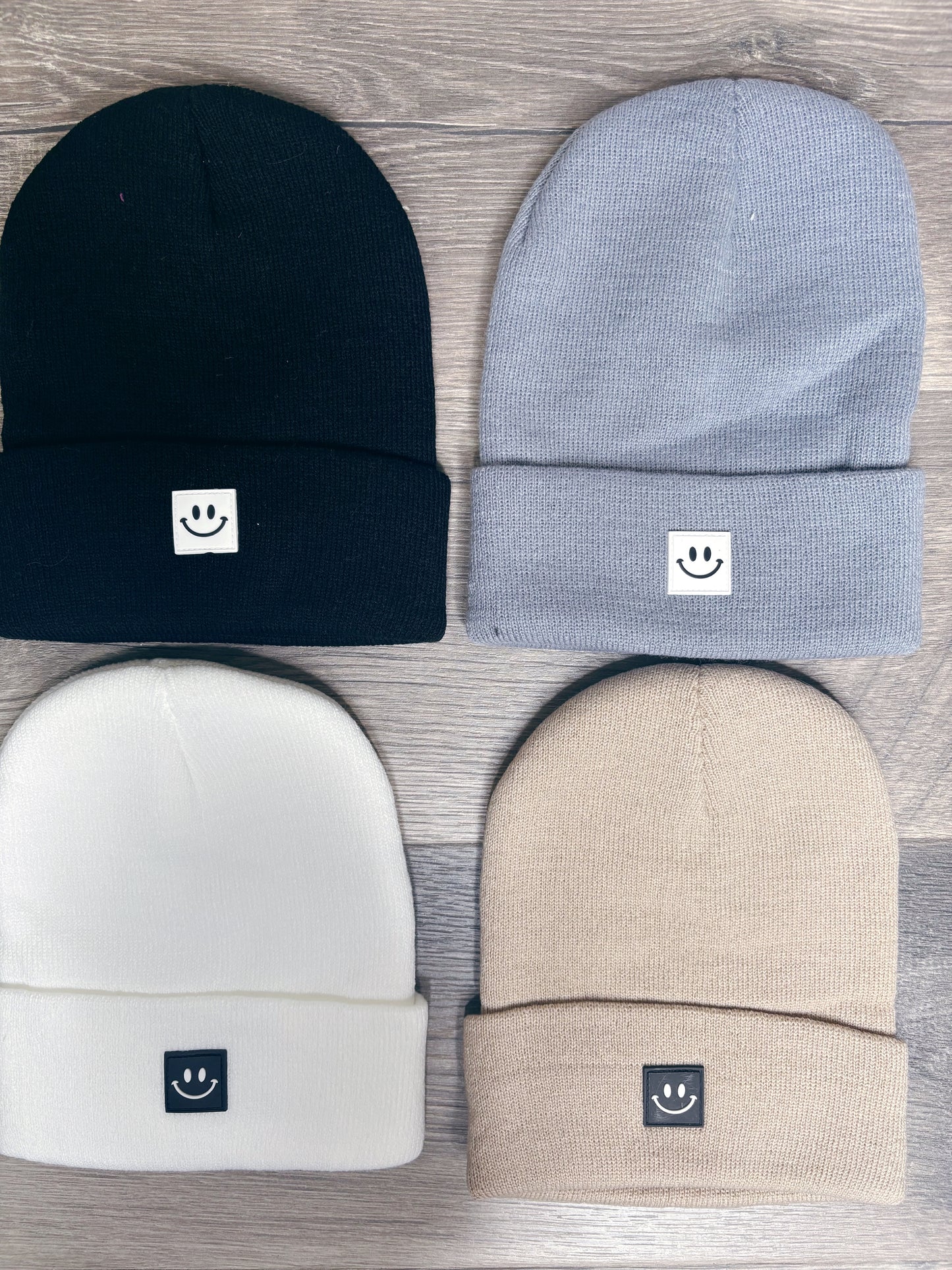 -BF-SMILEY FACE PATCH BEANIE