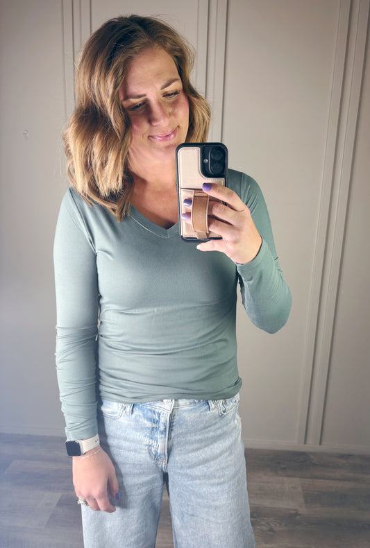 BRUSHED MICROFIBER LONG SLEEVE VNECK TEE