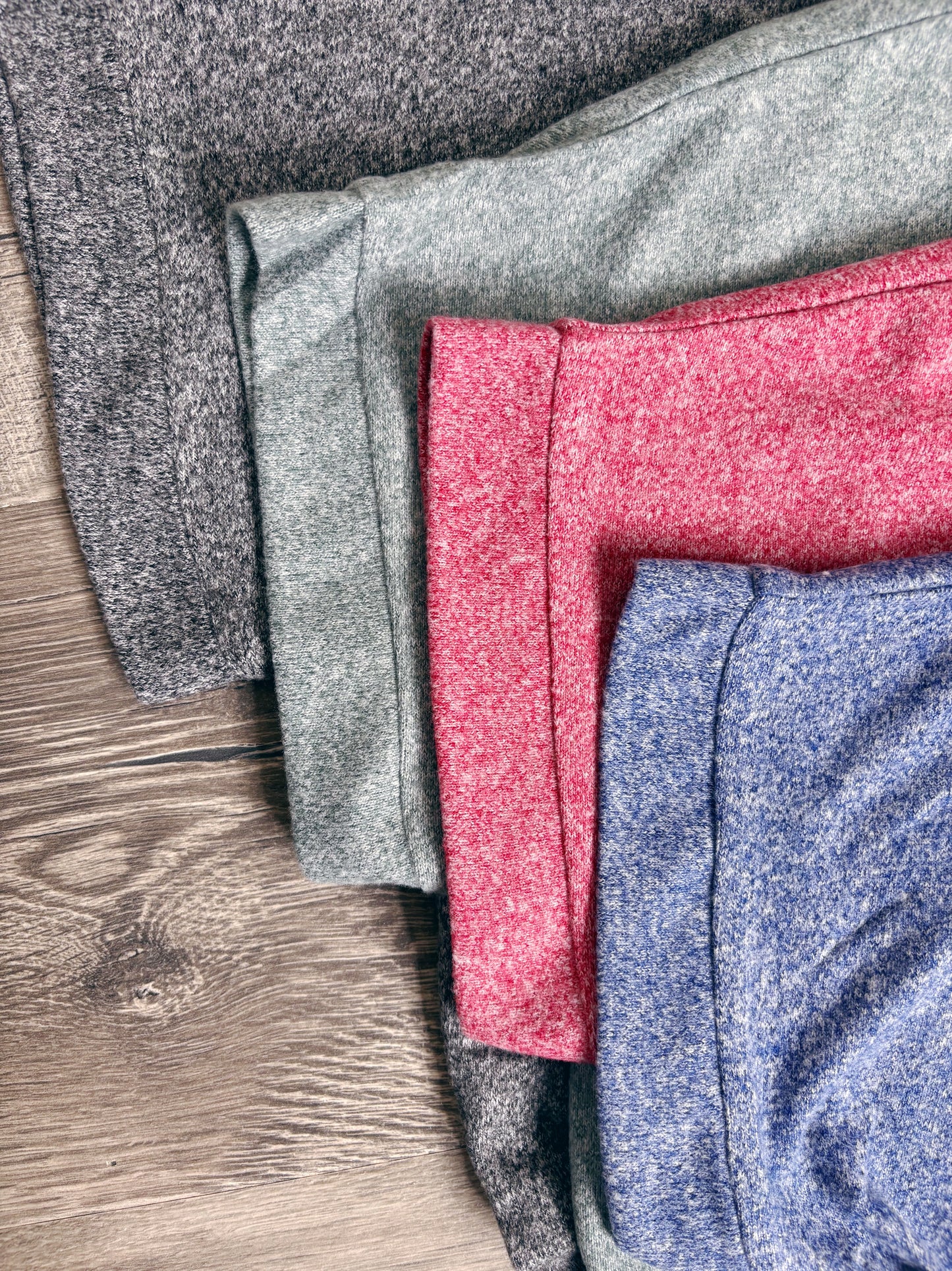 SHORT SLEEVE TEE & LOUNGE PANT SET