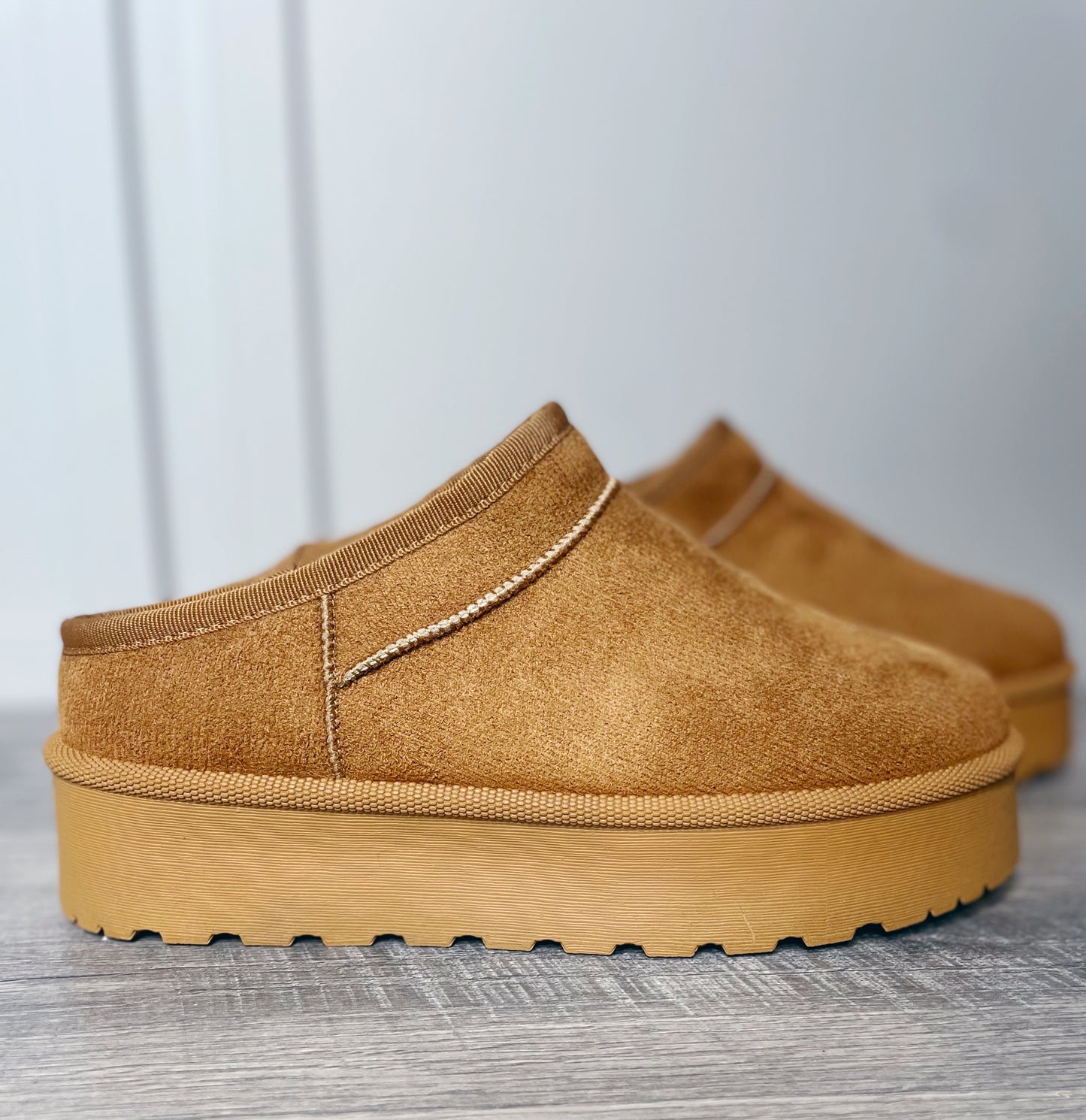 MINI ANKLE PLATFORM FUR BOOTIE