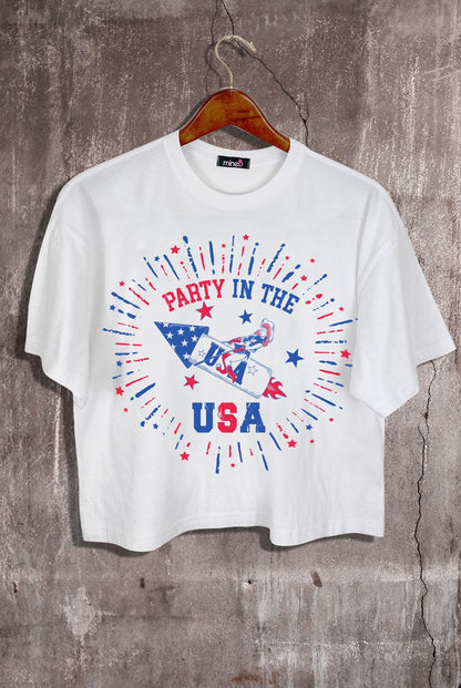 PARTY IN THE USA CROP FESTIVE TEE