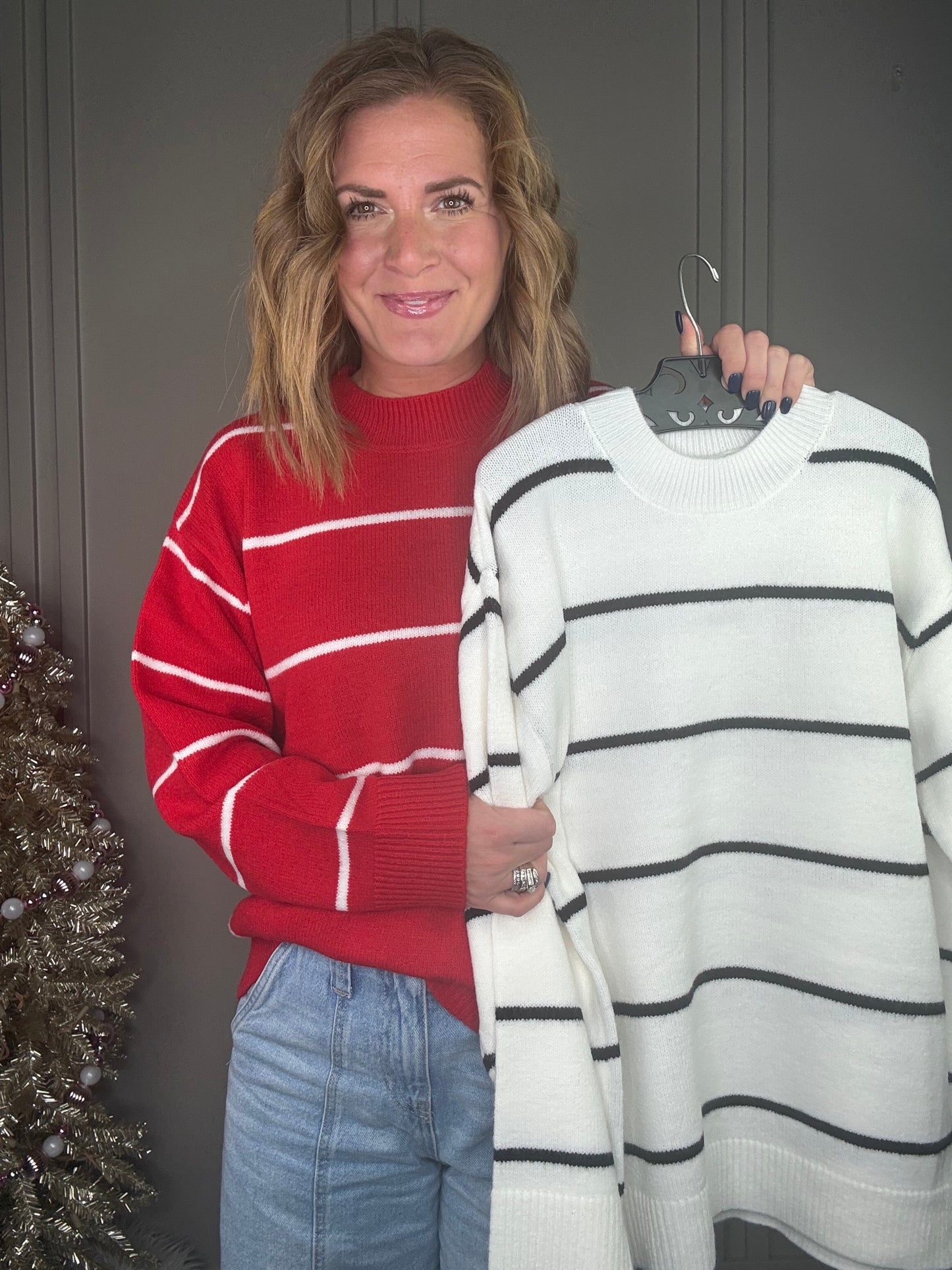 ::BF::ROUND NECK STRIPE SWEATER