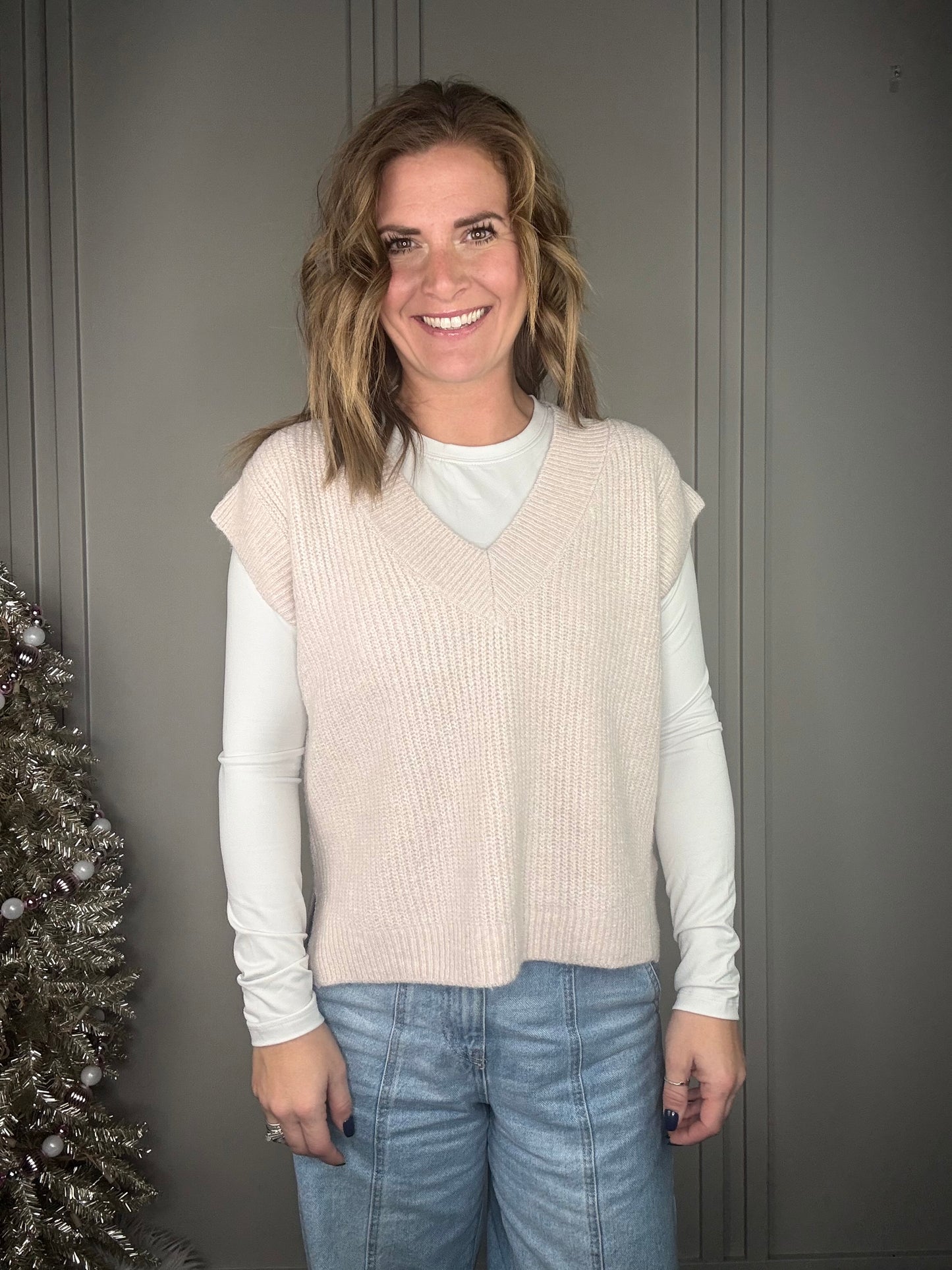 ::BF:: OVERSIZED SWEATER VEST WITH SIDE SLIT