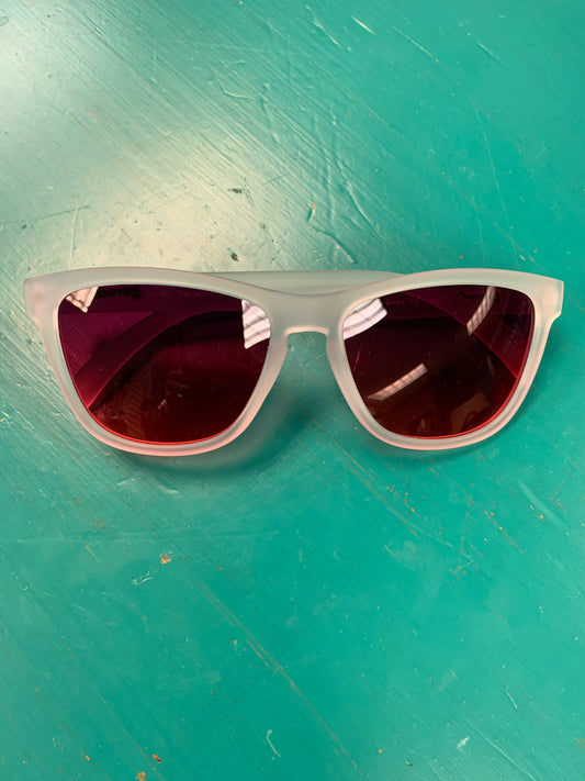 CLEAR FRAME W/ PINK LENSE SUNGLASSES