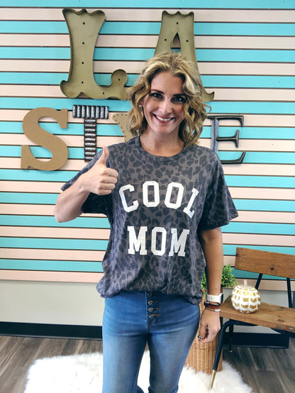 COOL MOM TEE