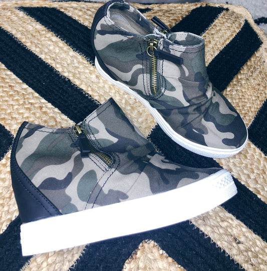 CAMO WEDGE