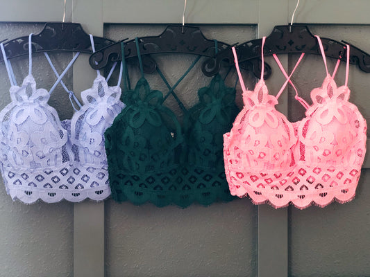 CROCHET LACE BRALETTE