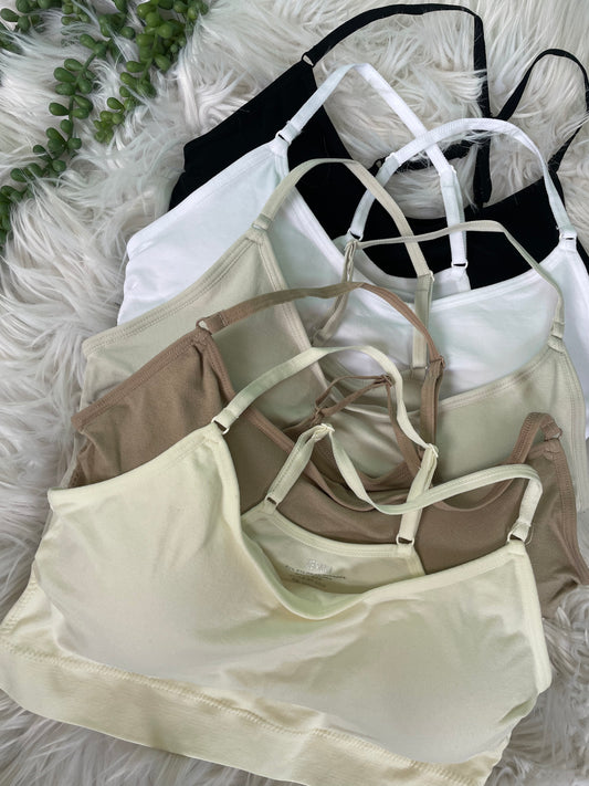 SEAMLESS RACER BACK ADJUSTABLE BRALETTE