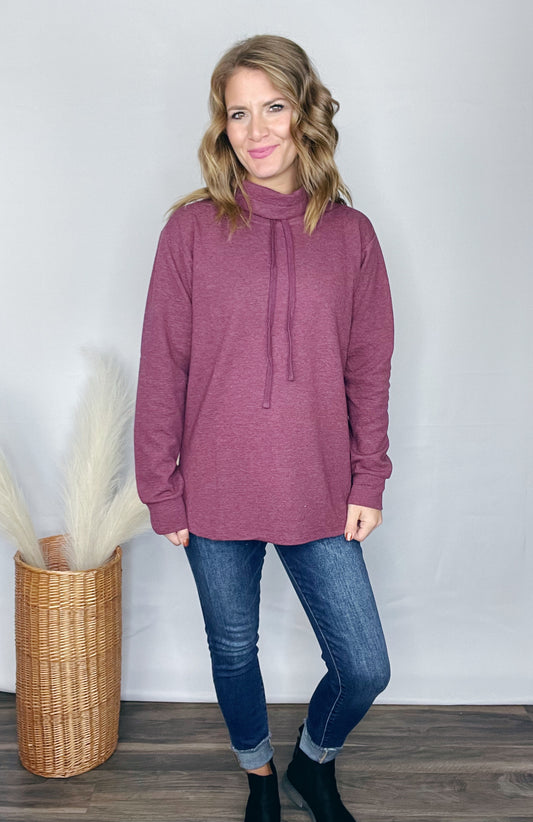 FUNNEL NECK PULLOVER