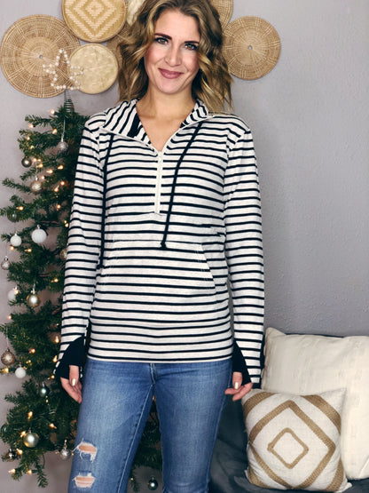 STRIPE HALF ZIP HOODIE W/ THUMB HOLES