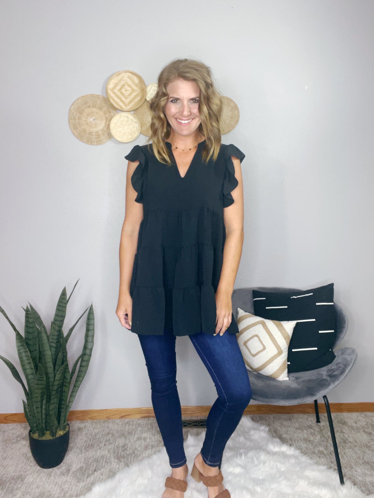 FLUTTER SLEEVE SHEER TUNIC TOP